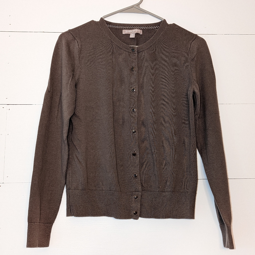 Banana Republic Factory Brown Button Down Cardigan. Women's M.